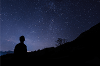 credit: Klemen Vrankar/Unsplash ET chiama, la Sardegna risponde